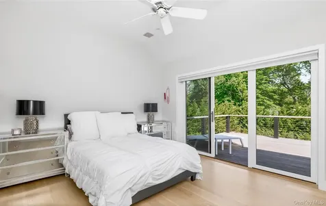 21 Lily Pond Drive Sag Harbor NY 11963