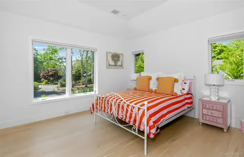 21 Lily Pond Drive Sag Harbor NY 11963