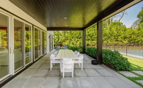 21 Lily Pond Drive Sag Harbor NY 11963