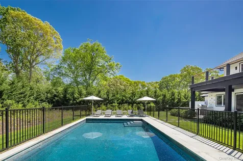 21 Lily Pond Drive Sag Harbor NY 11963