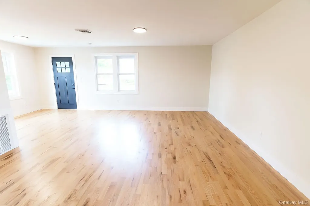 328 Columbia Street Hudson NY 12534
