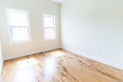 328 Columbia Street Hudson NY 12534