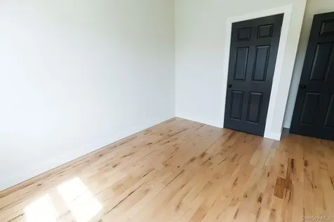 328 Columbia Street Hudson NY 12534