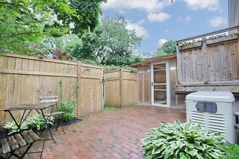 29 Clinton Avenue Tappan NY 10983