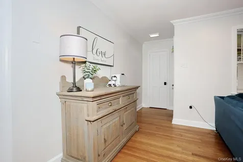 29 Clinton Avenue Tappan NY 10983