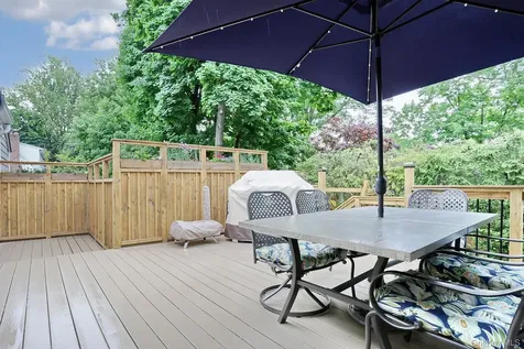 29 Clinton Avenue Tappan NY 10983