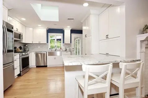29 Clinton Avenue Tappan NY 10983