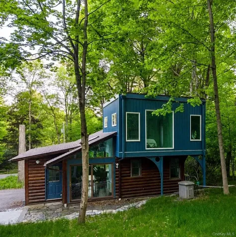 317 Lake Shore Road Putnam Valley NY 10579