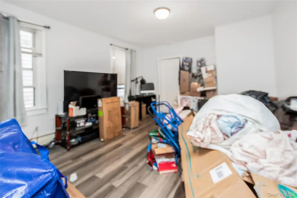 2812 Harrington Avenue Bronx NY 10461