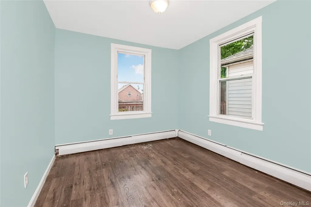 2812 Harrington Avenue Bronx NY 10461