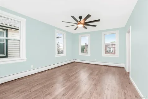 2812 Harrington Avenue Bronx NY 10461