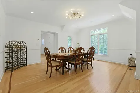 10 Hidden Oak Road Armonk NY 10504