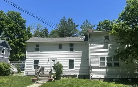 27 Gatto Drive Mount Kisco NY 10549