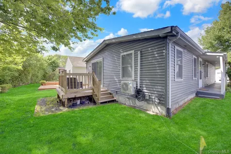 11 A Dogwood Lane Manorville NY 11949