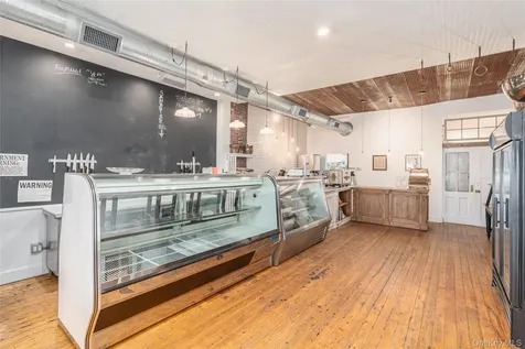 19 Front Street Greenport NY 11944