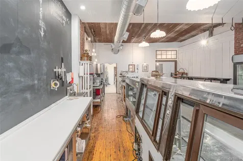 19 Front Street Greenport NY 11944