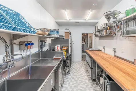 19 Front Street Greenport NY 11944
