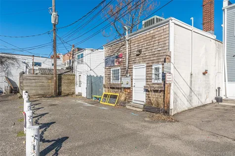 19 Front Street Greenport NY 11944