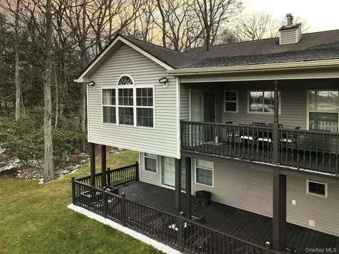 61 Lake Shore Drive W Rock Hill NY 12775