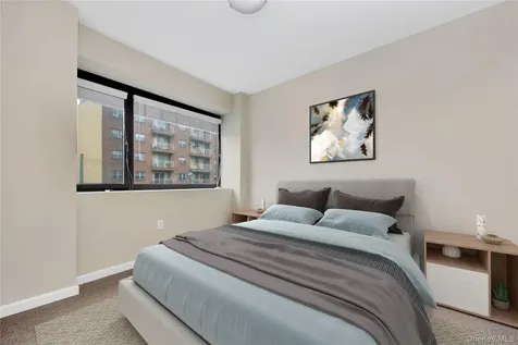 172-18 Jamaica Avenue Jamaica NY 11432