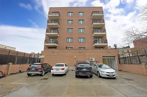 172-18 Jamaica Avenue Jamaica NY 11432