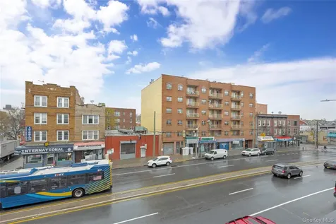 172-18 Jamaica Avenue Jamaica NY 11432