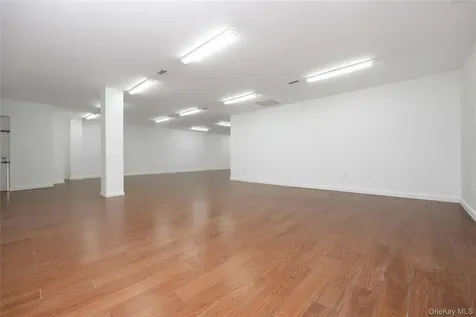 172-18 Jamaica Avenue Jamaica NY 11432