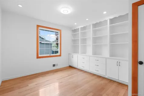 14 Ridgeland Terrace Rye NY 10580