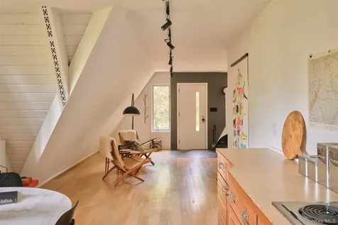 544 Briscoe Road Swan Lake NY 12783