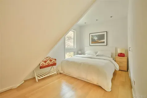 544 Briscoe Road Swan Lake NY 12783