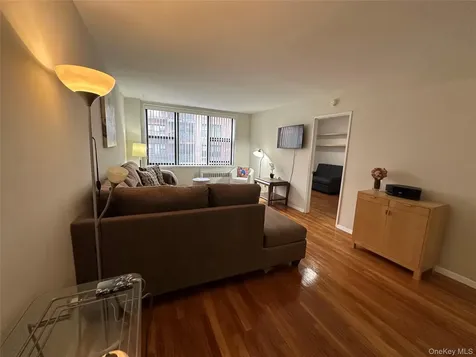 121 South Highland Avenue Ossining NY 10562