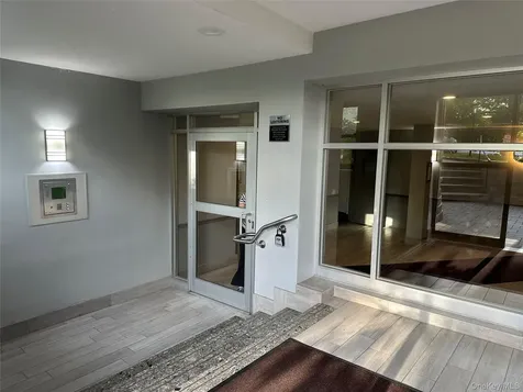 121 South Highland Avenue Ossining NY 10562