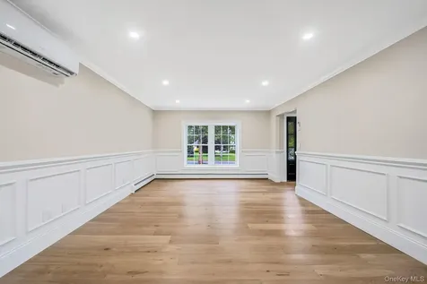 189 Southfield Road Baiting Hollow NY 11933
