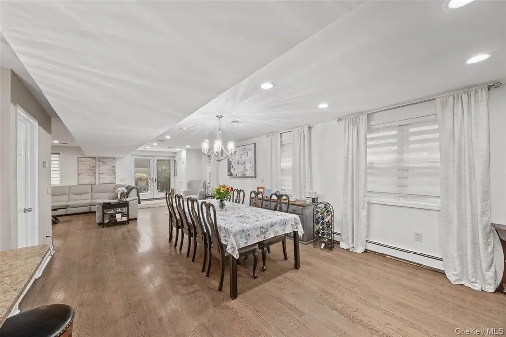 1231 Lydig Avenue Bronx NY 10461