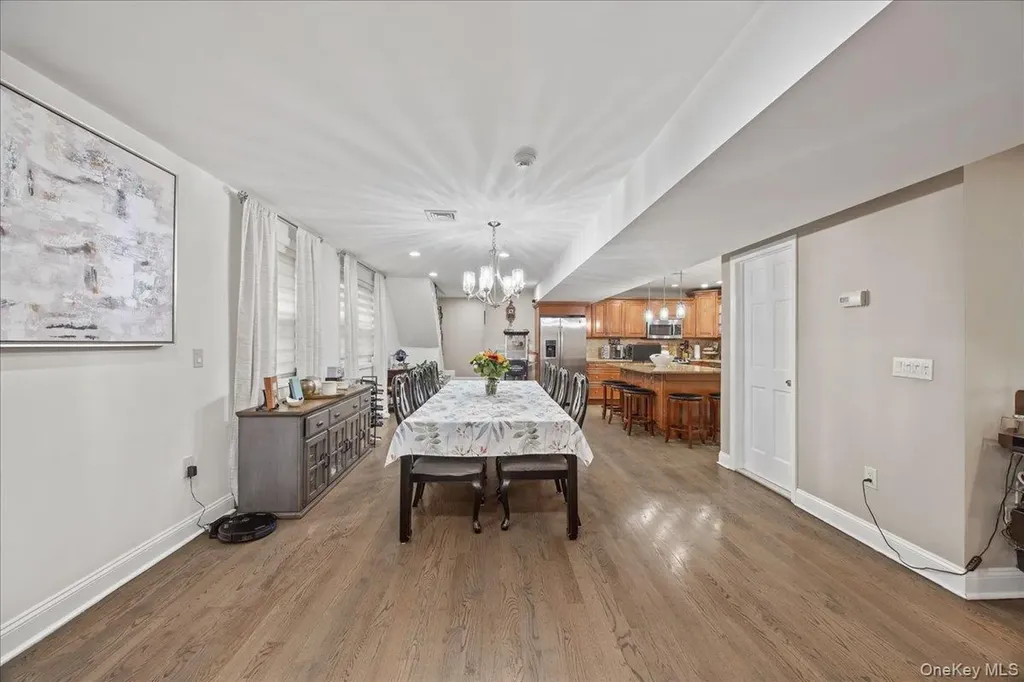 1231 Lydig Avenue Bronx NY 10461