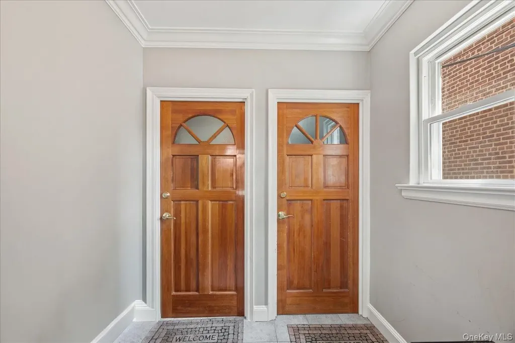 1231 Lydig Avenue Bronx NY 10461