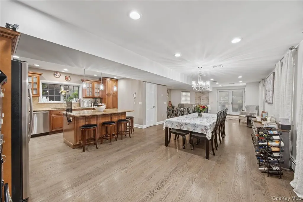 1231 Lydig Avenue Bronx NY 10461