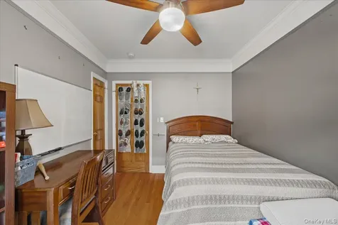 1231 Lydig Avenue Bronx NY 10461