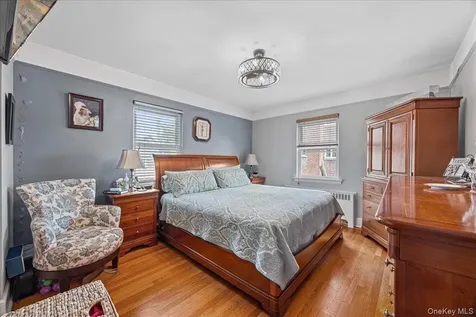 1231 Lydig Avenue Bronx NY 10461