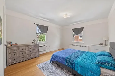 1231 Lydig Avenue Bronx NY 10461