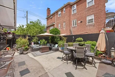 1231 Lydig Avenue Bronx NY 10461