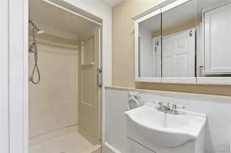 37 Mckay Road Huntington Station NY 11746