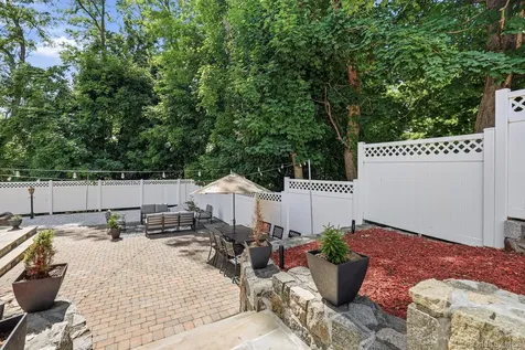 127 Fairfax Avenue Hawthorne NY 10532