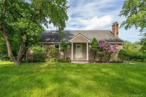 10 Horseshoe Road Mount Kisco NY 10549
