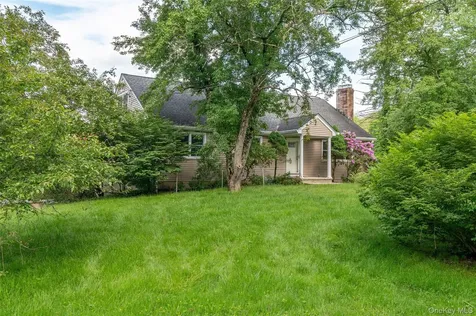 10 Horseshoe Road Mount Kisco NY 10549