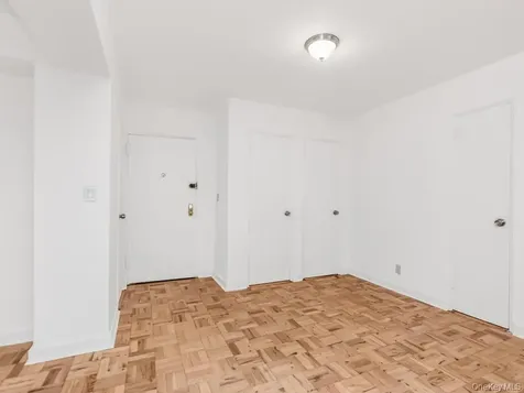 61 Bronx River Road Yonkers NY 10704