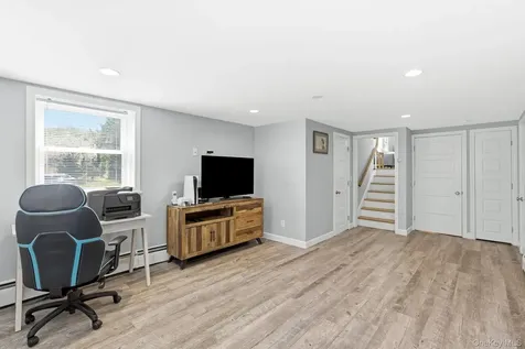 17 Cottage Place Katonah NY 10536