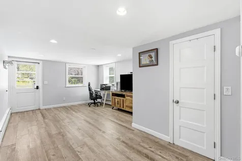 17 Cottage Place Katonah NY 10536