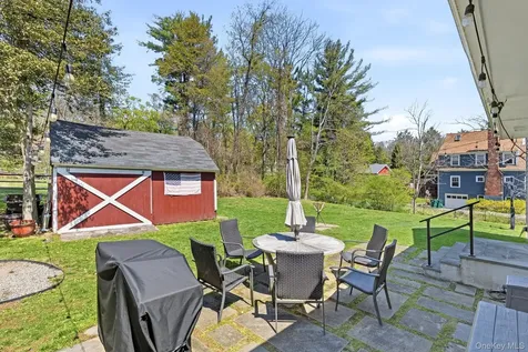 17 Cottage Place Katonah NY 10536