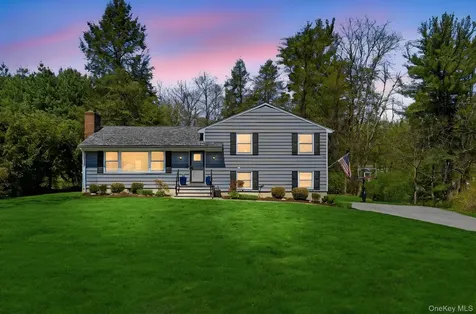 17 Cottage Place Katonah NY 10536